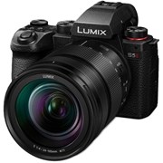 Lumix S5 II + S PRO 24-105mm f/4 MACRO O.I.S.