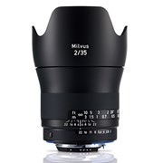 Milvus 2/35 (Canon)