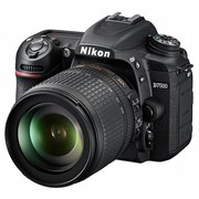 D7500 + AF-S 18-140mm VR