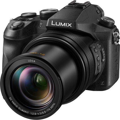 PANASONIC Lumix FZ2000